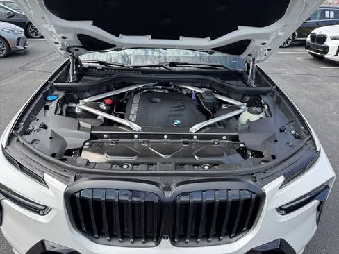 New 2026 BMW X7 xDrive40i w/ Executive Package image 26
