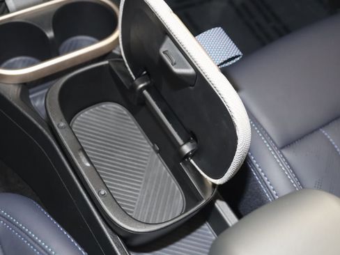 Used 2025 MINI Cooper S image 31