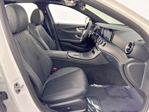 Used 2021 Mercedes-Benz E 350 Sedan w/ Premium Package image 16