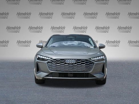 Used 2025 Audi A5 2.0T Premium Plus image 3