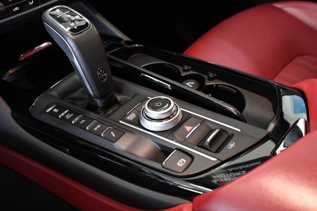 Used 2023 Maserati Levante GT AWD/4WD image 41