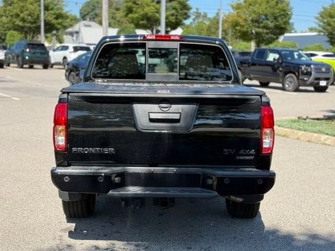 Used 2020 Nissan Frontier SV w/ Midnight Edition Floor Mats AWD/4WD image 5