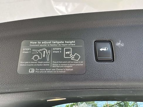 Used 2021 INFINITI QX50 Luxe FWD image 12