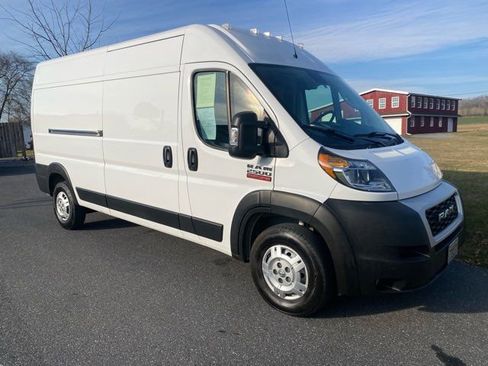 Used 2021 RAM ProMaster 2500 w/ Convenience Group image 6