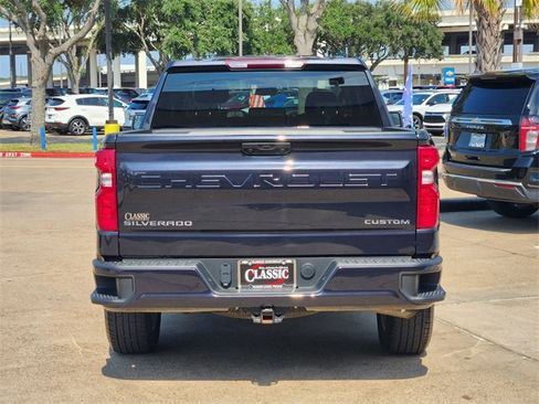 Used 2023 Chevrolet Silverado 1500 Custom image 6