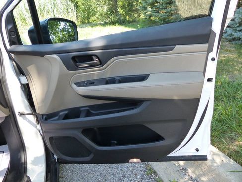 Used 2024 Honda Odyssey EX-L image 52