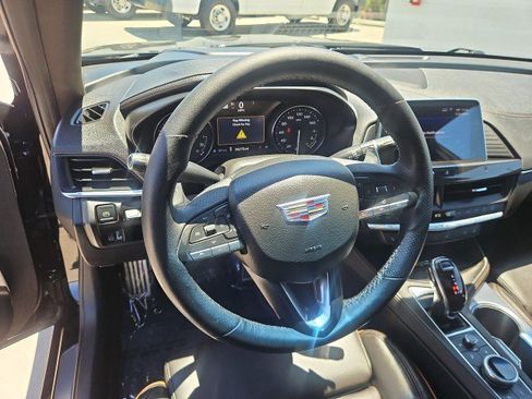 Used 2020 Cadillac CT4 V w/ Climate Package RWD image 11