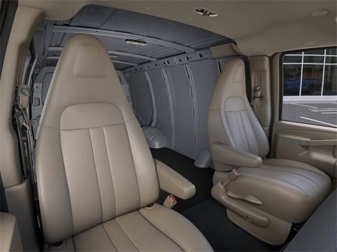 New 2025 Chevrolet Express 2500 image 16