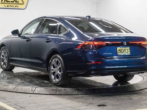 Used 2023 Honda Accord EX image 2