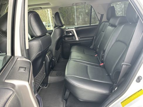 Used 2024 Toyota 4Runner Limited image 31