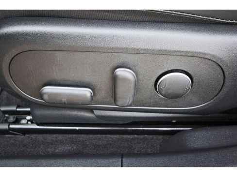 Used 2025 Hyundai Ioniq 5 SEL image 29