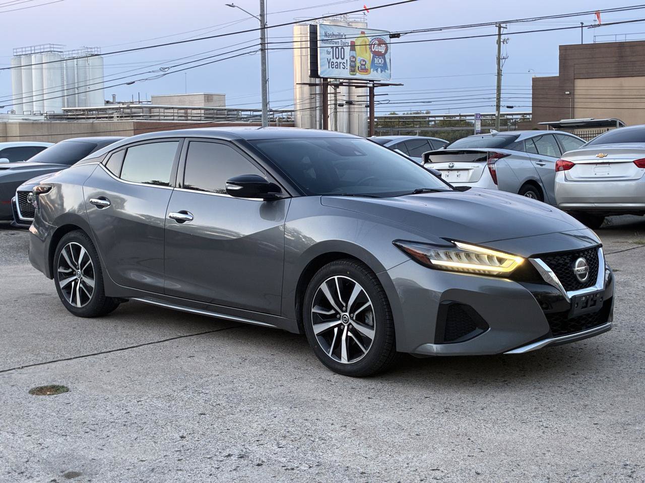 Used 2021 Nissan Maxima 3.5 SV w/ Floor Mat Group FWD image 4