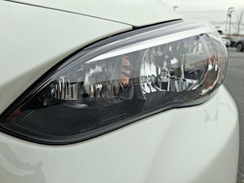 Used 2023 Subaru Crosstrek 2.0i Premium image 9