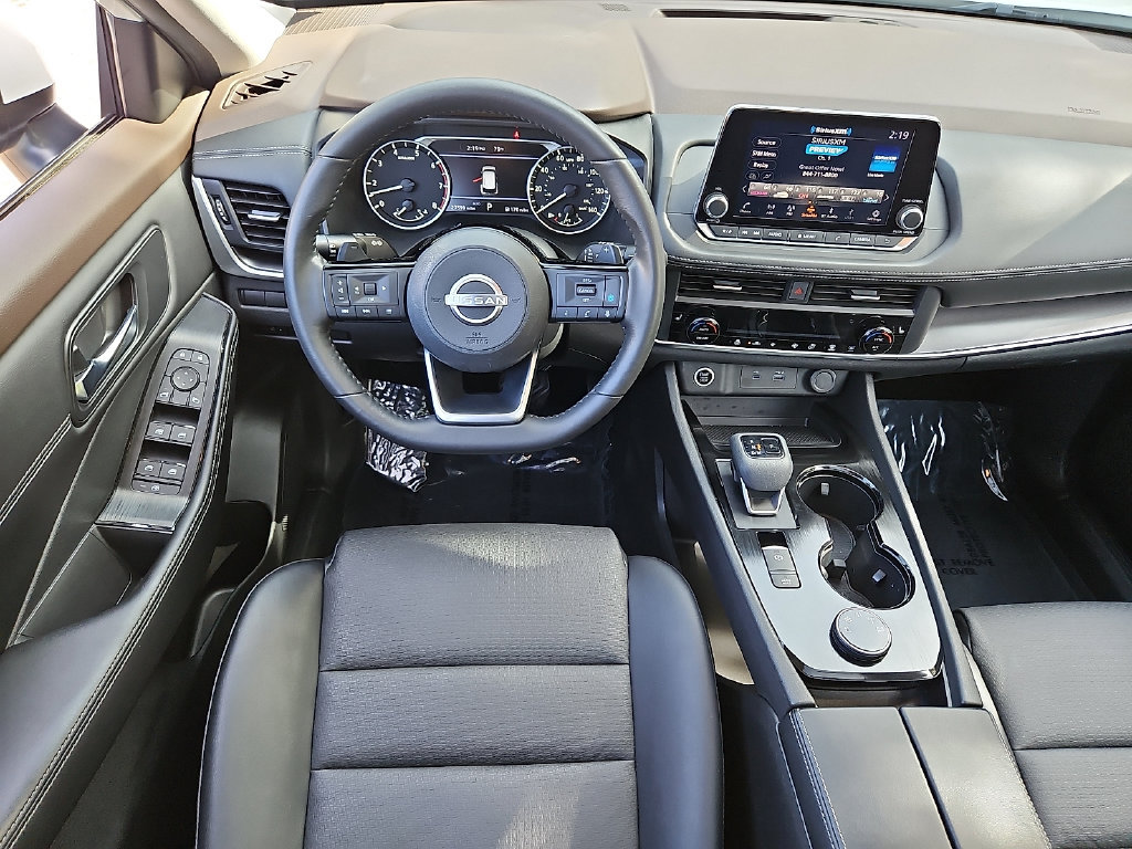 Certified 2023 Nissan Rogue SV w/ SV Premium B Package AWD/4WD image 12