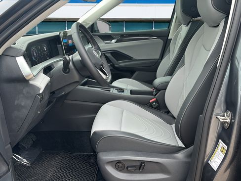 New 2026 Volkswagen Tiguan SE AWD/4WD image 21