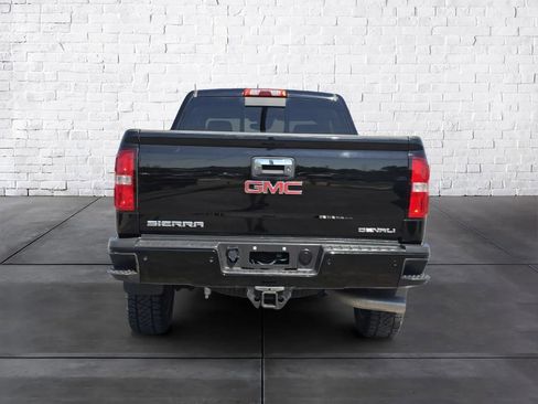 Used 2016 GMC Sierra 2500 Denali w/ Driver Alert Package AWD/4WD image 4