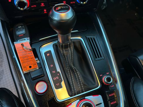 Used 2015 Audi SQ5 Premium Plus w/ Technology Package image 31