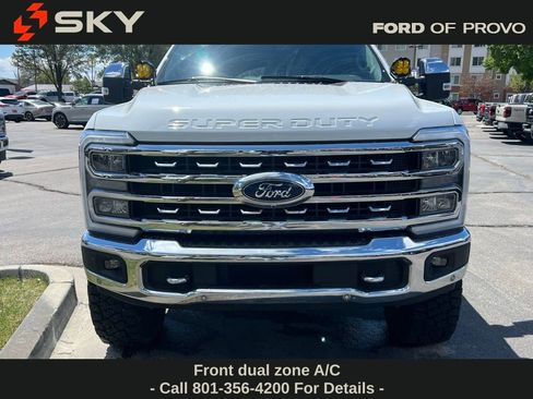 Used 2023 Ford F250 Lariat w/ Lariat Ultimate Package AWD/4WD image 3
