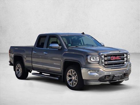 Used 2017 GMC Sierra 1500 SLT w/ SLT Premium Package image 4