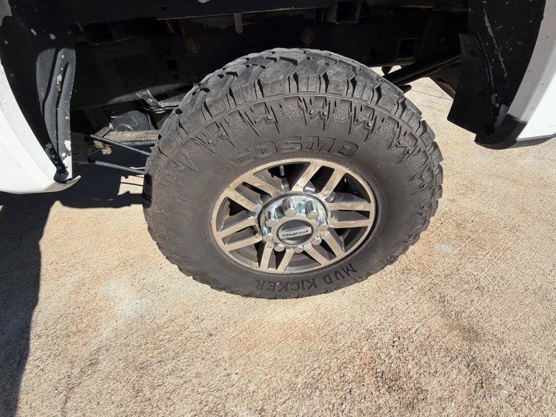 Used 2019 Ford F250 Lariat w/ Lariat Value Package AWD/4WD image 11