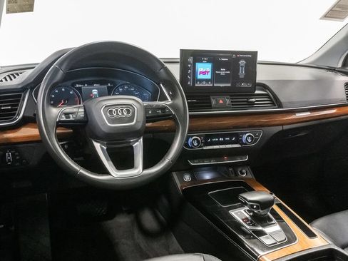 Used 2023 Audi Q5 2.0T Premium w/ Convenience Package AWD/4WD image 7