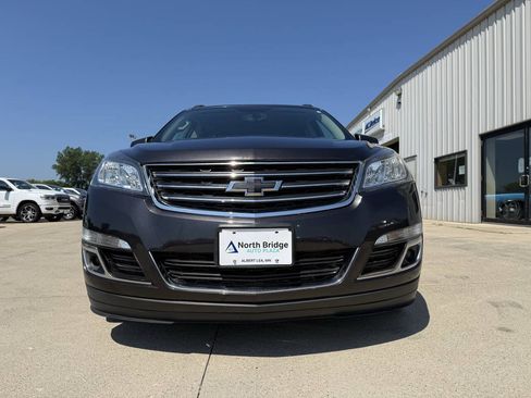 Used 2017 Chevrolet Traverse LT AWD/4WD image 28