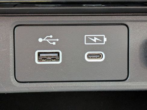 Used 2023 Honda CR-V Sport Touring image 28