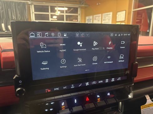 New 2026 GMC Hummer EV 3X w/ Carbon Fiber Edition Package AWD/4WD image 21