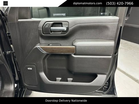 Used 2019 Chevrolet Silverado 1500 LT Trail Boss AWD/4WD image 26