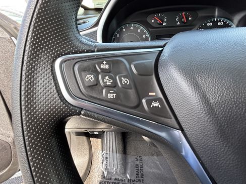 Used 2024 Chevrolet Malibu LT FWD image 24