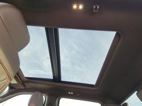 New 2026 Ford F250 King Ranch w/ Tremor Off-Road Package image 9