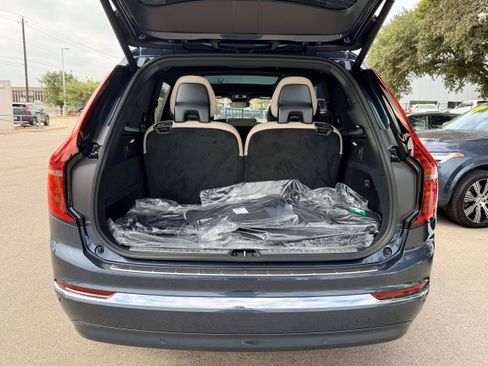 Used 2026 Volvo XC90 B6 Plus w/ Protection Package Premier AWD/4WD image 27