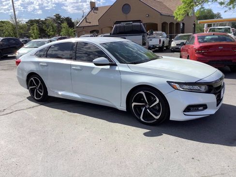 Used 2022 Honda Accord Sport image 7