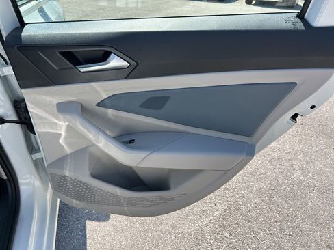 New 2026 Volkswagen Jetta SE FWD image 46