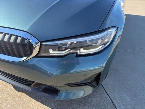 Used 2021 BMW 330i xDrive Sedan w/ Convenience Package image 12