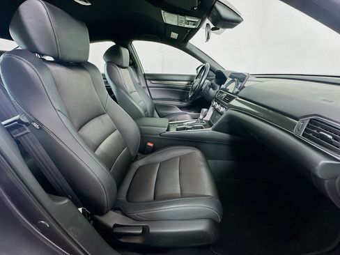 Used 2020 Honda Accord Sport image 29