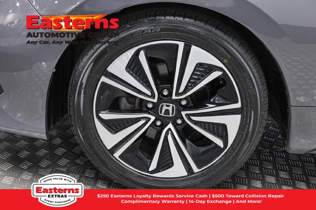 Used 2017 Honda Civic EX-T image 32