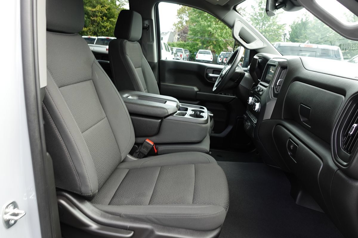 Used 2024 GMC Sierra 1500 Pro w/ Graphite Edition AWD/4WD image 34