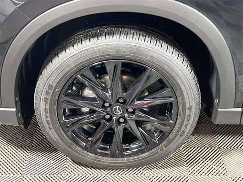 New 2025 MAZDA CX-5 Carbon Edition image 23