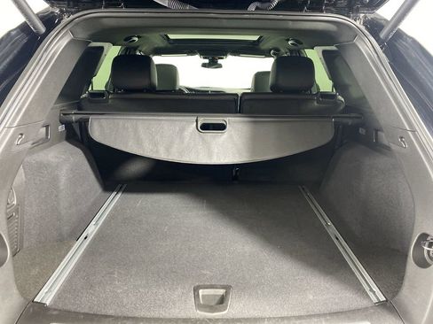 Used 2025 Cadillac XT5 Premium Luxury image 28