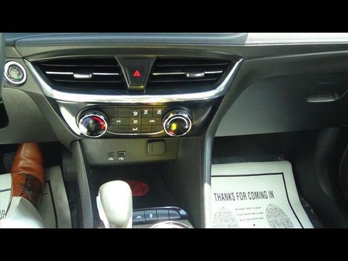 Used 2024 Buick Encore GX Sport Touring image 24