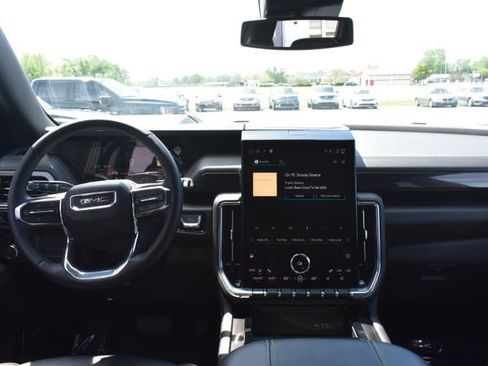 Used 2025 GMC Yukon Elevation AWD/4WD image 40