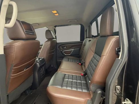 Used 2017 Nissan Titan Platinum Reserve image 11
