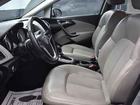 Used 2014 Buick Verano Convenience FWD image 9