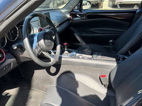 Certified 2023 MAZDA MX-5 Miata Grand Touring w/ Weather Package RWD image 9
