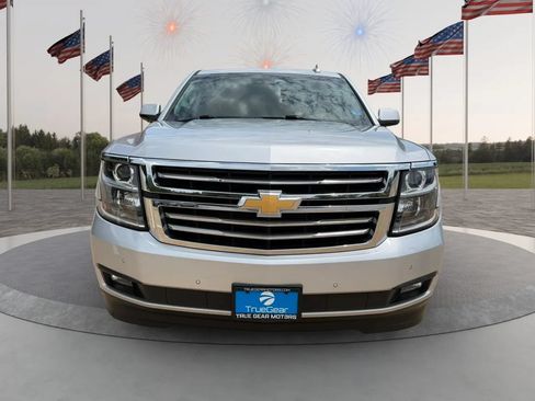 Used 2017 Chevrolet Tahoe LT w/ Luxury Package AWD/4WD image 11