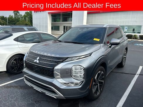 Used 2024 Mitsubishi Outlander SEL AWD/4WD image 10