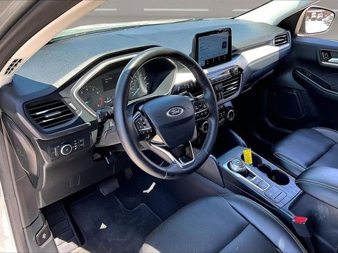 Used 2022 Ford Escape SEL AWD/4WD image 18
