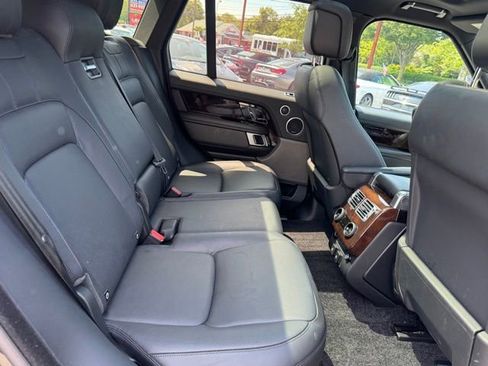 Used 2019 Land Rover Range Rover Supercharged image 21