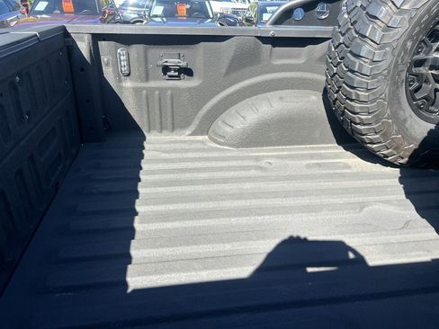 Used 2022 Ford F250 Lariat w/ Lariat Ultimate Package AWD/4WD image 52